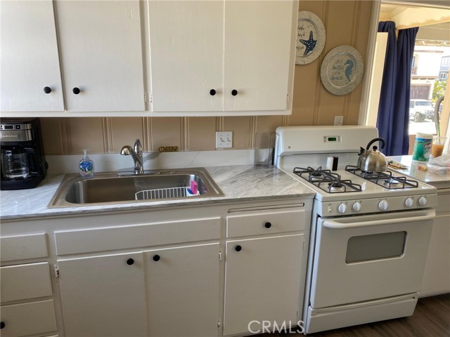 Detail Gallery Image 42 of 58 For 17125 4th St, Sunset Beach,  CA 90742 - – Beds | – Baths