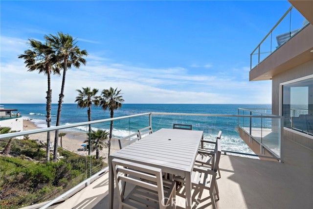 Detail Gallery Image 1 of 25 For 603 S Coast Hwy a,  Laguna Beach,  CA 92651 - 3 Beds | 2/1 Baths