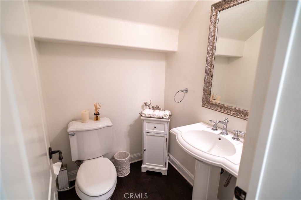 MLS #OC25199946 image #12