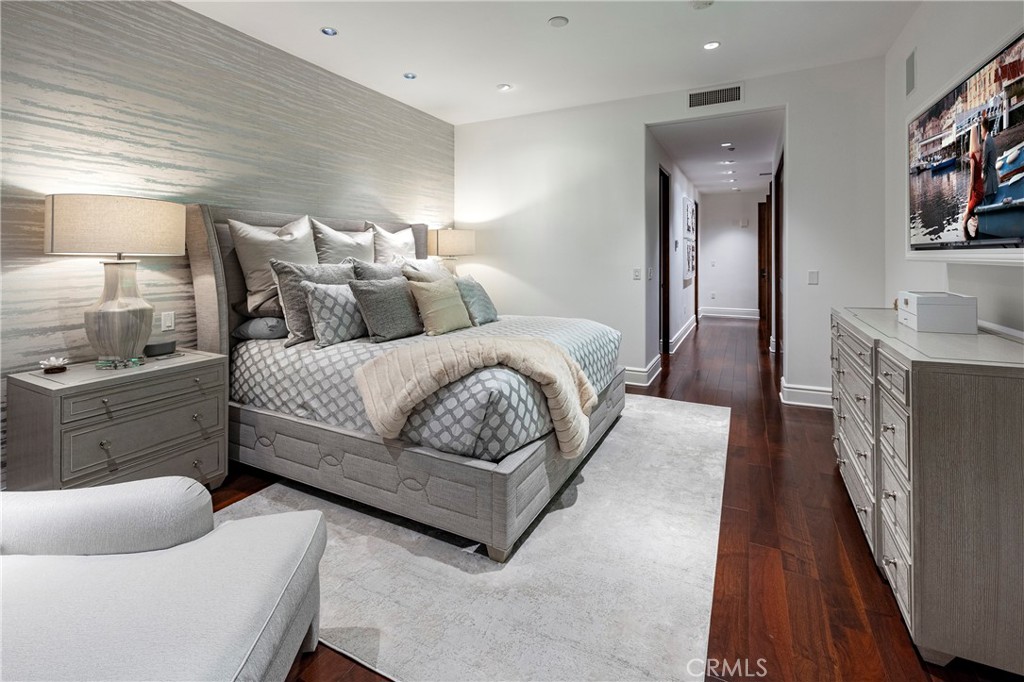 345 E Colorado Boulevard 404Pasadena img 1