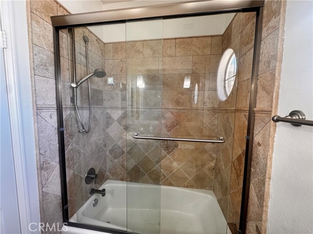 Detail Gallery Image 23 of 29 For 379 Monte Vista Ave a,  Costa Mesa,  CA 92627 - 4 Beds | 2/1 Baths