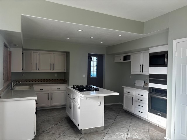 Detail Gallery Image 7 of 15 For 44559 Aspen St, Lancaster,  CA 93535 - 4 Beds | 4 Baths