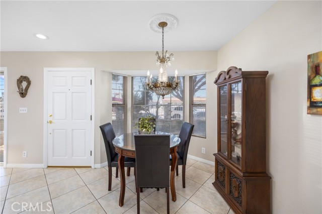 Detail Gallery Image 13 of 17 For 10418 Bogardus, Whittier,  CA 90603 - 3 Beds | 3 Baths