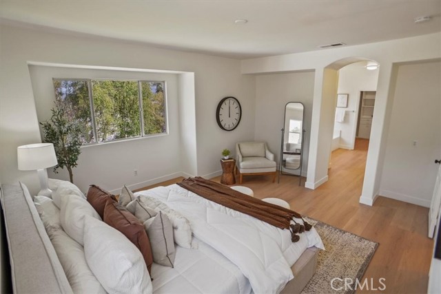 Image 11 of 28 For 26104 Singer Place