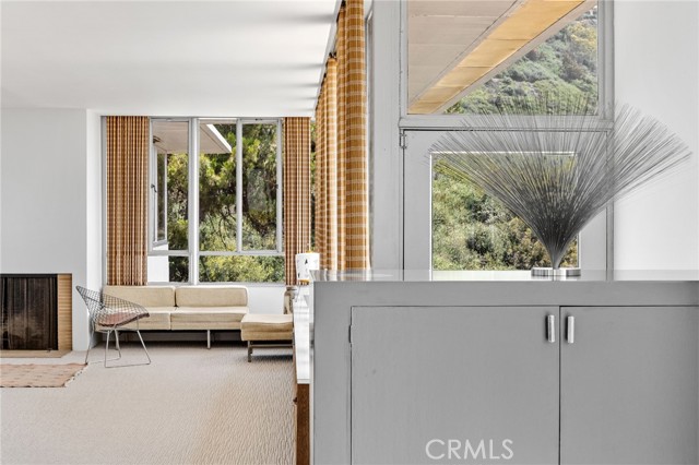 1400 Via Montemar, Palos Verdes Estates CA: https://media.crmls.org/medias/98987376-ddde-47e1-98e1-e494619ff341.jpg