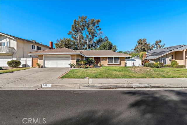 Detail Gallery Image 2 of 36 For 25711 Chrisanta Dr, Mission Viejo,  CA 92691 - 3 Beds | 2 Baths