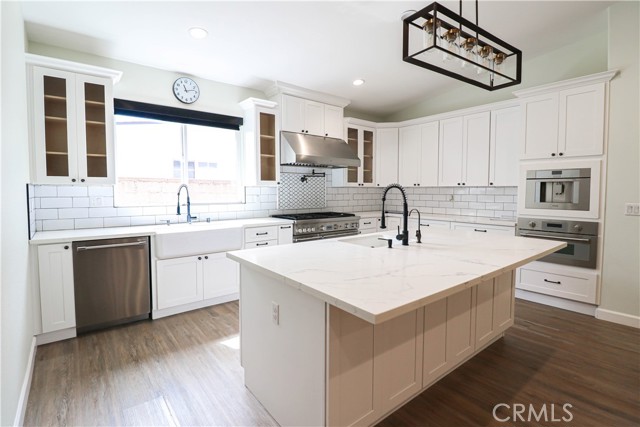 Detail Gallery Image 2 of 10 For 13631 Hope, Garden Grove,  CA 92843 - 4 Beds | 3 Baths