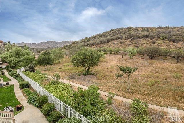 Detail Gallery Image 1 of 31 For 5805 Oak Bend Ln #407,  Oak Park,  CA 91377 - 2 Beds | 2 Baths