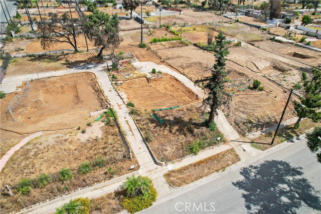1091 E Mariposa Street, Altadena CA: https://media.crmls.org/medias/989afce3-dbdb-48d8-9ae1-a0e9092cce99.jpg