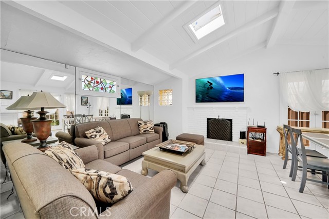 Detail Gallery Image 10 of 44 For 2711 Seaview Ave, Corona Del Mar,  CA 92625 - – Beds | – Baths