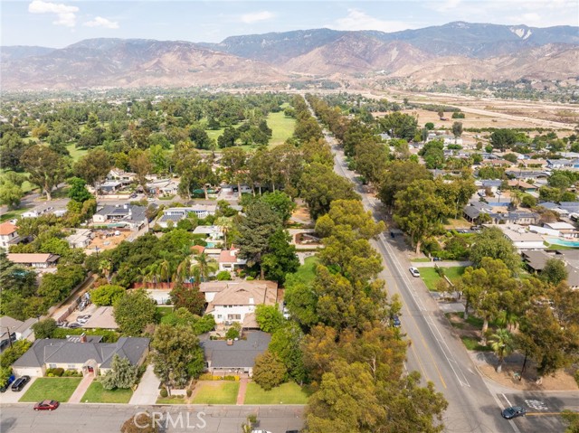 Detail Gallery Image 44 of 49 For 698 E Lynwood Dr, San Bernardino,  CA 92404 - 3 Beds | 2 Baths