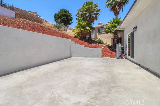 29847 Smugglers Point Drive, Menifee CA: https://media.crmls.org/medias/989c5ab3-4f46-4b1e-81e1-2dac327a6de5.jpg