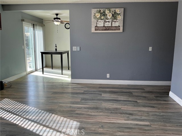 Detail Gallery Image 5 of 42 For 15974 Coronado Dr, Victorville,  CA 92394 - 3 Beds | 2 Baths