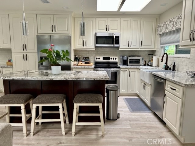 Detail Gallery Image 4 of 22 For 5349 Algarrobo #Q,  Laguna Woods,  CA 92637 - 2 Beds | 2 Baths