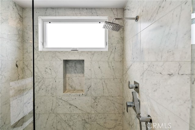 Detail Gallery Image 29 of 47 For 319 1/2 Jasmine, Corona Del Mar,  CA 92625 - 3 Beds | 3/1 Baths