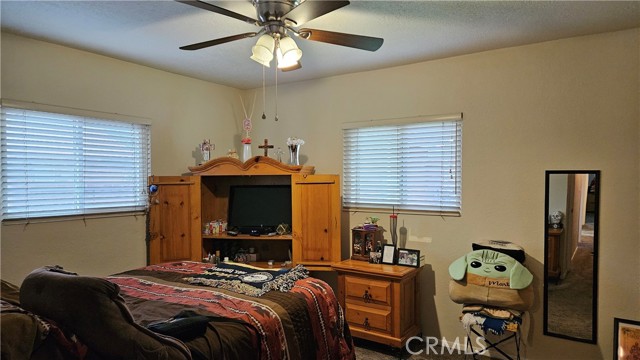 Detail Gallery Image 19 of 29 For 902 W Yale St, Ontario,  CA 91762 - 4 Beds | 1/1 Baths