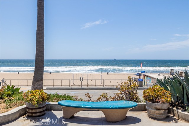 116 41st Street, Manhattan Beach, California 90266, ,Residential Income,Sold,41st,SB22096280