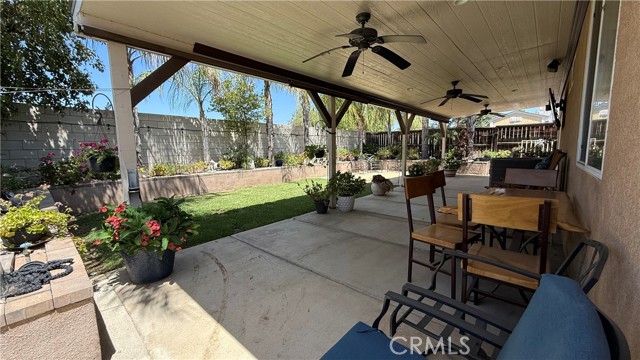 14347 Annadale Drive, Moreno Valley CA: https://media.crmls.org/medias/98a04814-7db1-403f-9043-7e7ae4ca5ede.jpg