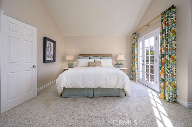 Detail Gallery Image 28 of 47 For 5555 Meadow Lake Ln, Yorba Linda,  CA 92887 - 3 Beds | 2/1 Baths