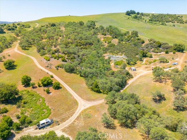 74650 Interlake Road, Bradley CA: https://media.crmls.org/medias/98a109d3-ca0a-4651-8866-c661418ee16d.jpg
