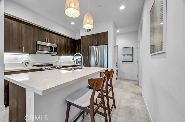 5092 Long Beach photo 6