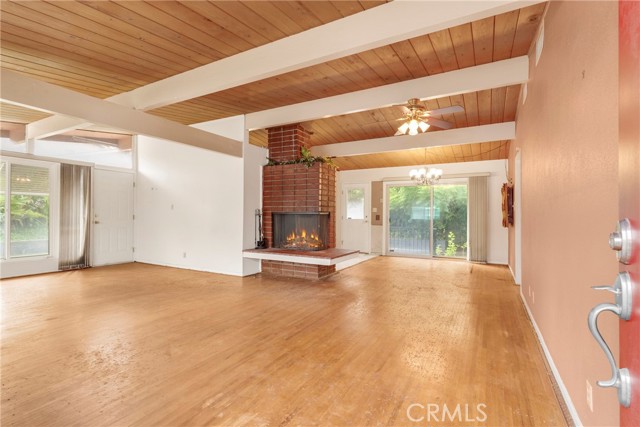 26229 Ober Avenue photo 7