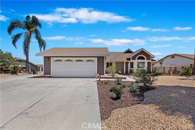 Detail Gallery Image 1 of 1 For 7860 Virtue Vista Dr, Jurupa Valley,  CA 92509 - 4 Beds | 2 Baths