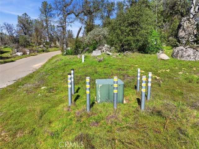 Detail Gallery Image 16 of 29 For 4260 Burl, Mariposa,  CA 95338 - – Beds | – Baths