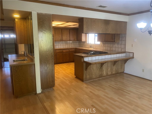 17870 Sage Hen Road, Victorville CA: https://media.crmls.org/medias/98a285a5-a62e-4ce8-a618-69f93cb91af0.jpg
