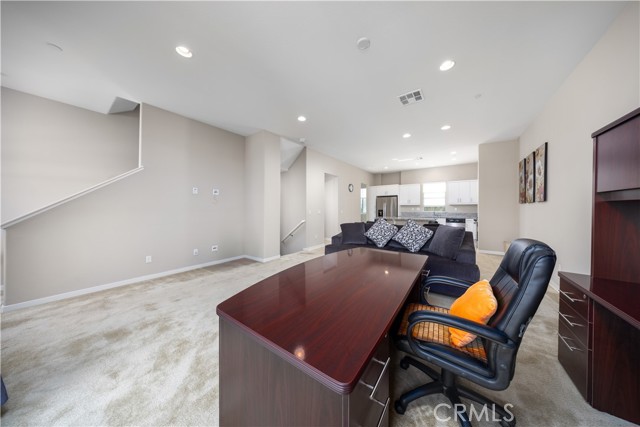 Detail Gallery Image 7 of 26 For 718 Central Ave, Upland,  CA 91786 - 3 Beds | 3/1 Baths