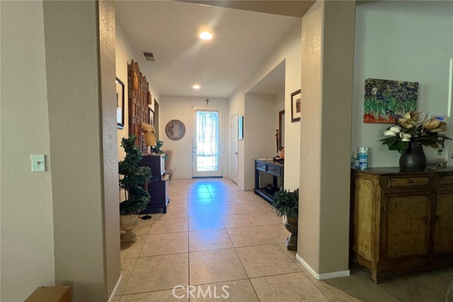 41396 Farmer Court, Indio CA: https://media.crmls.org/medias/98a37c5d-30e2-463e-9687-ef5dfb02ab94.jpg
