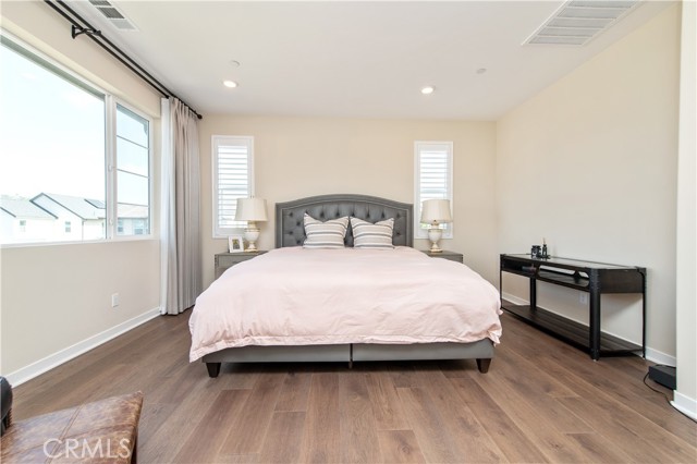 32464 Old Sage Dr, San Juan Capistrano CA: https://media.crmls.org/medias/98a3f07e-e76e-4575-a536-5ad49ea95209.jpg