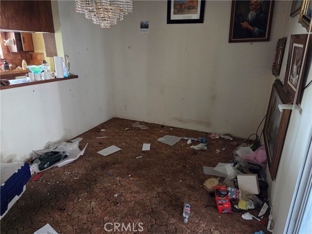 Detail Gallery Image 2 of 7 For 1215 N School St, Santa Maria,  CA 93454 - 3 Beds | 2 Baths
