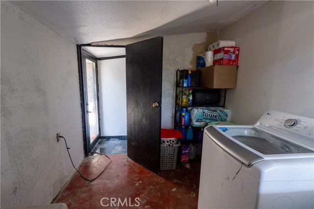 Detail Gallery Image 20 of 26 For 3895 Twining, Jurupa Valley,  CA 92509 - 3 Beds | 1 Baths