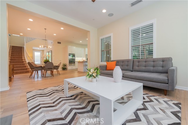 Detail Gallery Image 10 of 61 For 103 Newall, Irvine,  CA 92618 - 3 Beds | 2/1 Baths