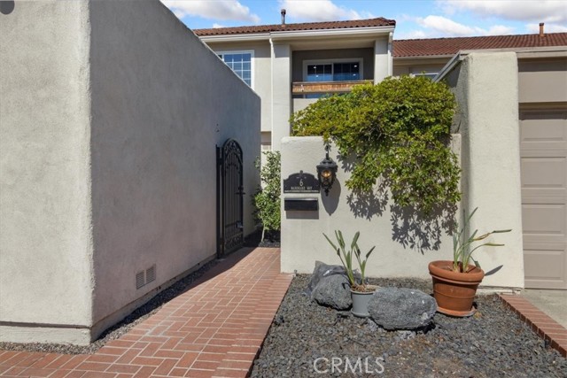 Detail Gallery Image 4 of 52 For 6 Mandrake Way, Irvine,  CA 92612 - 5 Beds | 3 Baths