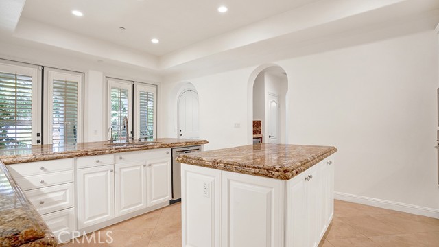 9 Altino, Newport Coast CA: https://media.crmls.org/medias/98a6b47e-3052-4e67-b8b7-a219cb2e8ae1.jpg