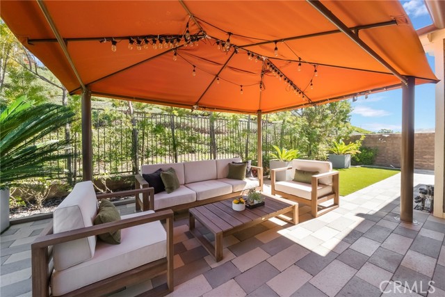 Image 24 of 63 For 20 Tandeo Drive