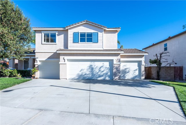 7034 Meadow Ridge, Eastvale, CA 92880