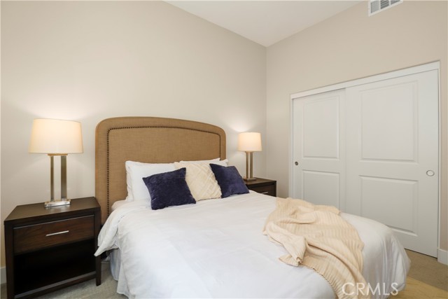 Detail Gallery Image 13 of 38 For 27512 Golden Currant Pl, Valencia,  CA 91381 - 4 Beds | 4 Baths