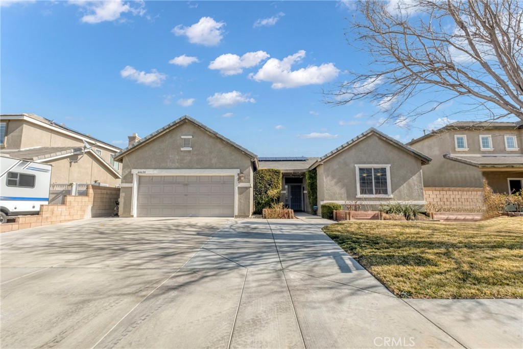 44620 Painted Desert Street