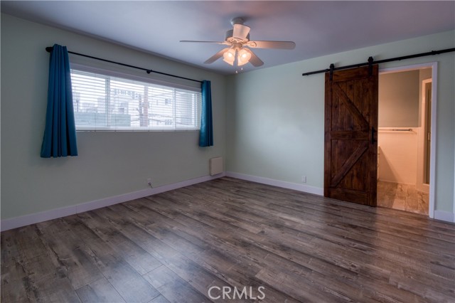 1130 E 1st Street, Long Beach CA: https://media.crmls.org/medias/98a74ae5-937b-473f-b30b-ff443da05b3f.jpg