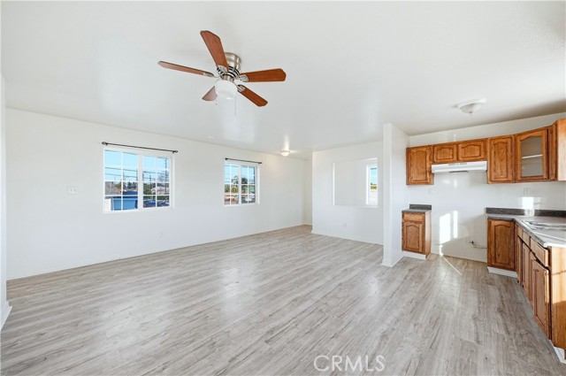 Detail Gallery Image 17 of 32 For 10929 Compton Ave, Los Angeles,  CA 90059 - – Beds | – Baths