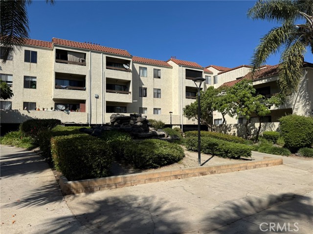 Detail Gallery Image 41 of 47 For 700 W 3rd, Santa Ana,  CA 92701 - 2 Beds | 2 Baths