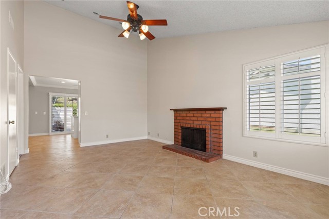 Detail Gallery Image 3 of 20 For 20081 Winfield Ct #2,  Yorba Linda,  CA 92886 - 3 Beds | 2 Baths