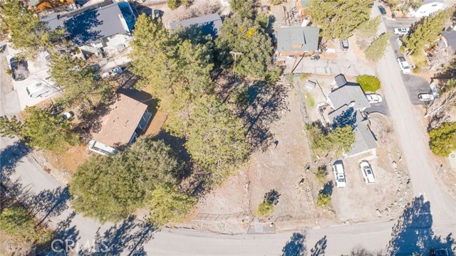 Detail Gallery Image 3 of 19 For 5370 Desert View, Wrightwood,  CA 92397 - – Beds | – Baths