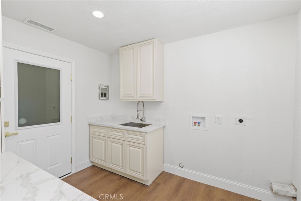 MLS #OC25217279 image #14