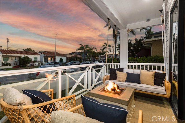 Detail Gallery Image 64 of 75 For 153 Granada Ave, Long Beach,  CA 90803 - 5 Beds | 4 Baths