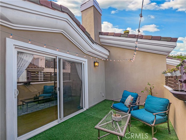 2604 Voorhees Avenue, Redondo Beach, California 90278, 4 Bedrooms Bedrooms, ,2 BathroomsBathrooms,Residential,Sold,Voorhees,PV22133331