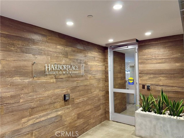 Detail Gallery Image 3 of 55 For 525 E Seaside Way #308,  Long Beach,  CA 90802 - 2 Beds | 2 Baths